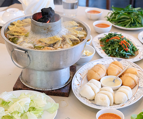Ton Khao Restaurant